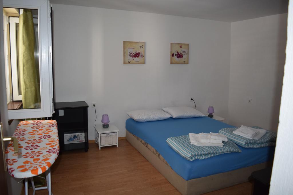 Apartment Klara Sibenik Room photo